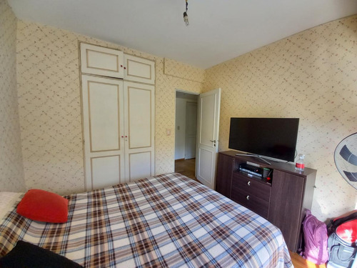 Imagen 9 de 16 de Venta- Luminoso- Departamento- Reciclado- 4 Ambientes- Caballito- 1 Cuadra De Riv.
