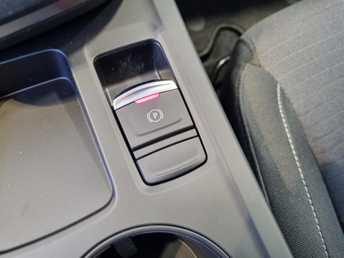 Imagen 19 de 22 de Renault Arkana E-tech Hybrid 1.3 2023 0km
