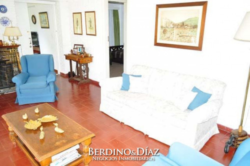 Oportunidad En Playa Mansa- Ref: 679