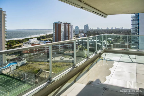 Hermoso Departamento En Venta Con Agradable Vista Al Mar