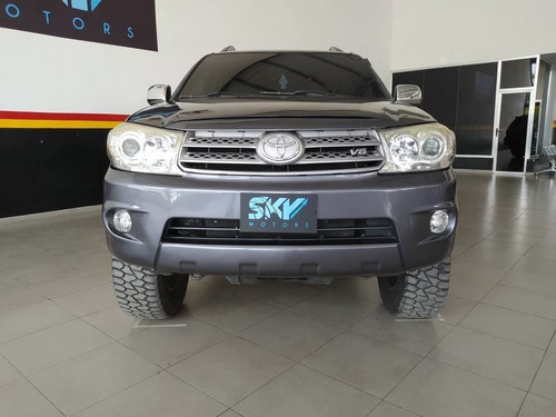 Imagen 3 de 10 de Toyota Fortuner Blindada