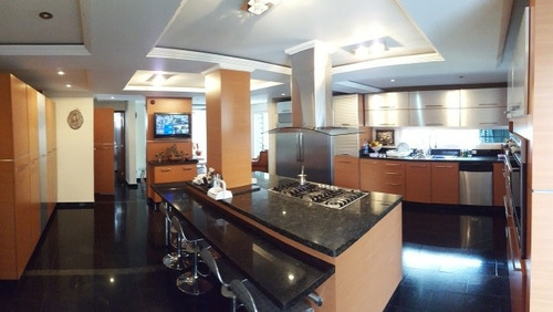 Imagen 11 de 24 de Se Vende Casa 655m2 5h+s/5.5b+s/8p Macaracuay 7039