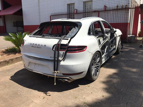Sucata Porsche Macan 2015/2015 Gasolina 400cvs
