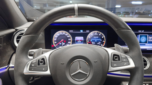Mercedes-benz E63 S Amg