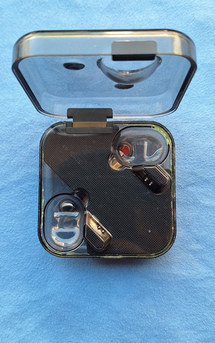 Cargador Para Audifonos Nothing Ear 1 Y 2 Negro