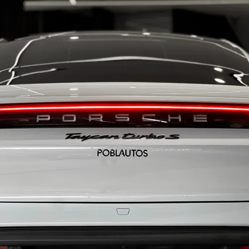 Porsche Taycan Turbo S 2021