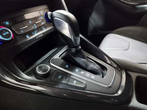 Ford Focus Sedan 2.0 Titanium Flex Aut. 4p