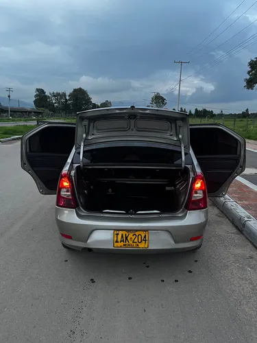 Renault Logan 1.4 Entry Familier