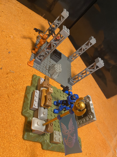 Megabloks Mega Construx Halo Battle Stage (12) (Usado)