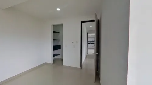 Gran Apartamento En Niquia, Código 53