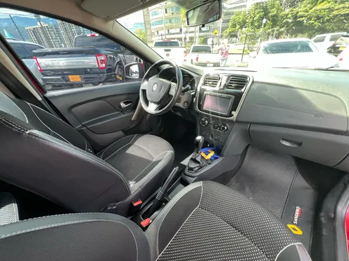 Renault Stepway 1.6 Dynamique / Intens Automática
