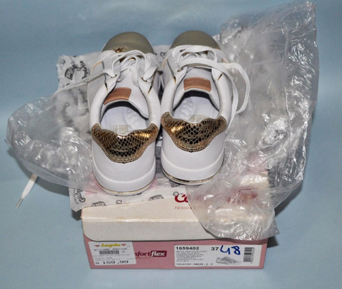 Imagem 6 de 10 de Comfortflex Tênis Nº 37 Branco E Dourado Novo