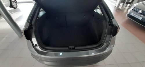 Imagen 4 de 8 de Volkswagen Nivus Comfortline 200 Tsi At