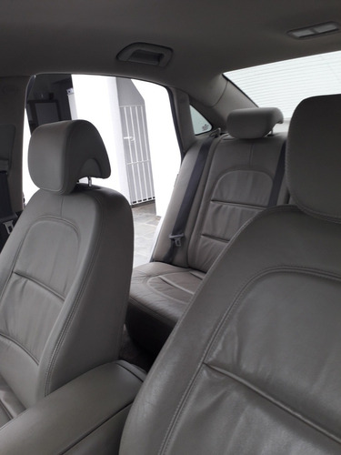 Imagem 13 de 13 de Hyundai Azera 2011 3.3 Gls Aut. 4p