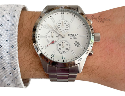 Reloj Tressa Hombre Modelo Beijing Cronografo Amsterdamarg Malla Plateado Bisel Plateado Fondo Blanco