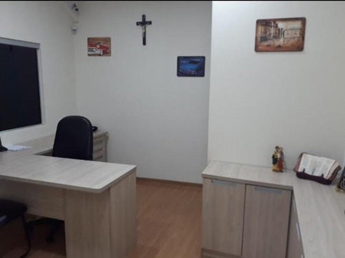 Imagem 10 de 12 de Galpão Para Alugar, 300 M² Por R$ 8.000,00/mês - Jardim Ismênia - São José Dos Campos/sp - Ga0083