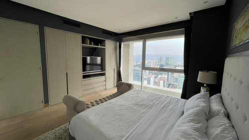 Penthouse En Renta En Penninsula Tower