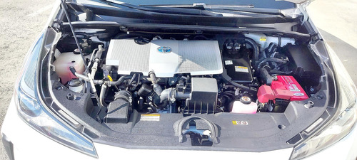 Toyota Prius 1.8 Base Cvt