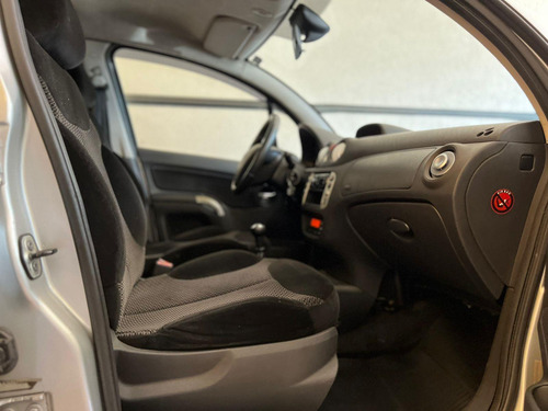 Citroën C3 C3 Exclusive 1.4 8V (flex)