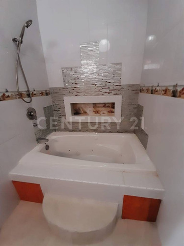 Imagen 8 de 20 de En Venta Casa En Cataluña Sobre Av Ich Xeel, Playa Del Carmen P3804