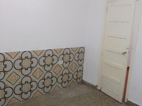 Ph En Venta - 2 Dormitorios 1 Baño - 80mts2 - Caseros