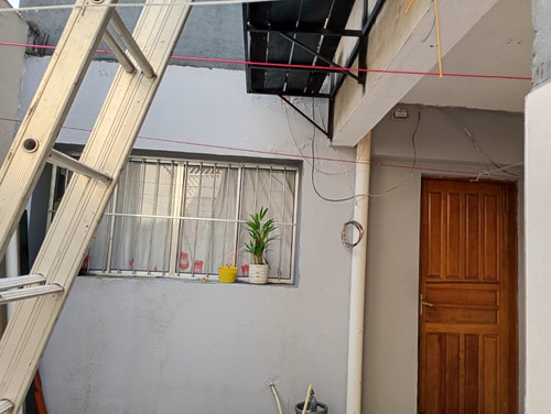Prédio Comercial Com Padaria E 2 Casa A Venda