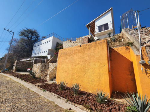 Venta Casa Ciruela I En Una De Las Zonas Más Altas Con 4 Habitaciones Y Baño Principal. Alberca Climatizada Con Jardín Enorme En Vistas Ponorámicas En Fracc Rancho San Diego Ixtapan De La Sal