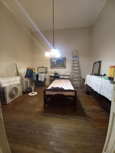 Ph En Venta 6 Ambientes En Pompeya