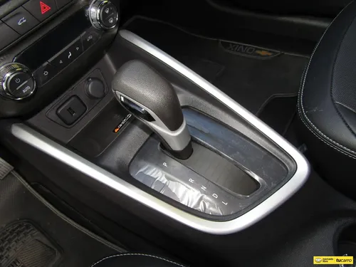 Chevrolet Onix 1.0 Premier