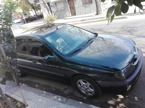 Imagen 9 de 11 de Renault Laguna 2.0 1999 Volvo Titular Desde El 2003 Capital