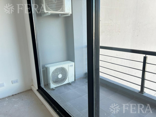 Venta De Departamento De 2 Ambientes Con Balcon En San Telmo