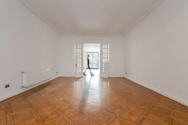 Imagen 2 de 13 de Departamento En Venta En Parque Forestal Lastarria