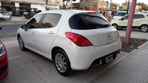Peugeot 308 1.6 Active 2014