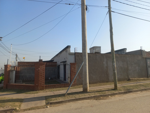 Flores Propiedades Vende Casa Barrio Judicial Las Talitas