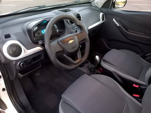 Imagem 2 de 10 de Chevrolet Montana 1.4 Mpfi Ls Cs 8v Flex 2p Manual