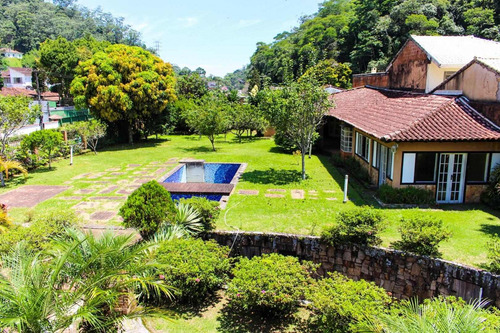 Casa Em Quitandinha, Petrópolis/rj De 400m² 4 Quartos Para Locação R$ 18.000,00/mes - Ca913172