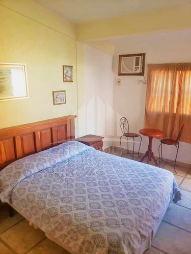 Imagen 15 de 19 de Yohandys Vende Hotel En Chichiriviche Estado Falcon