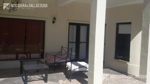 Casa En Venta - Barrio Santa María De Los Olivos