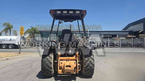 Cargador Tipo Retroniveladora Case 570mxt, Año 2010, 4x2