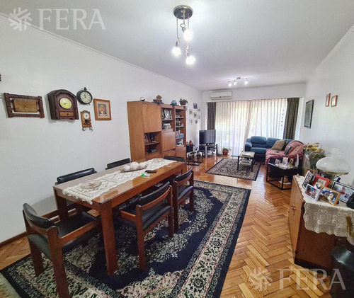 Venta De Departamento De 4 Ambientes Con Cochera En Wilde