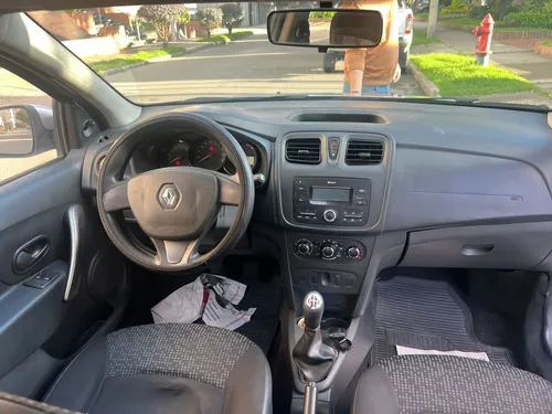 Renault Logan 1.6 Expression