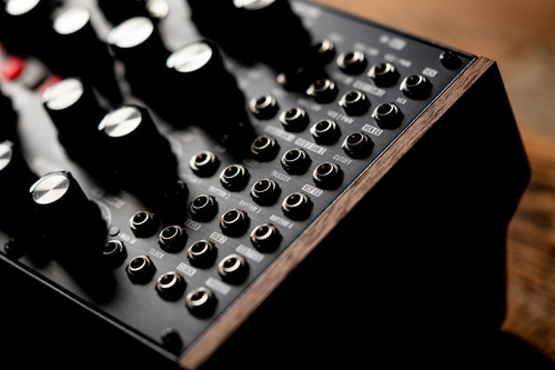 Imagen 8 de 10 de Subharmonicon Sintetizador Semimodular Moog Music Audiotecna