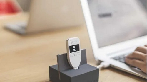 Trezor One Crypto Hardware Wallet Compatible Semilla Ledger