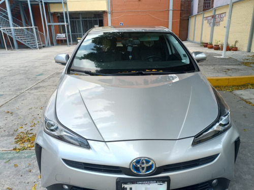 Toyota Prius 1.8 Premium Cvt