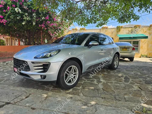 Porsche Macan 2.0 Lux