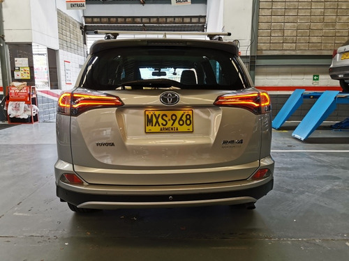 Toyota Rav4 2017 2.0 Street