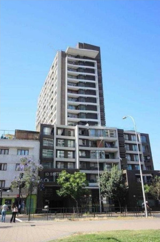 Excelente Ubicación 2 Dorm. 2 Baños, Est. Y Bodega