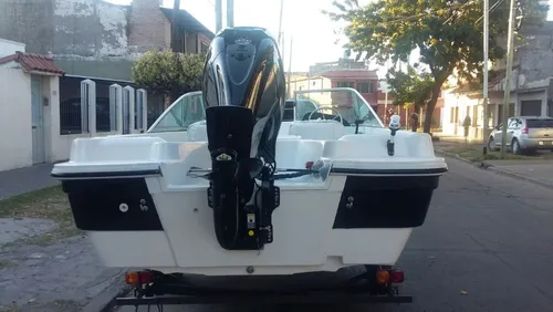 Robinson Mantra Con Mercury 50 Hp 4 Tiempos Ecológico