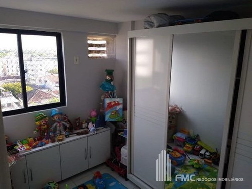 Apartamento Padrão Com 3 Quartos No Edf. Village Iputinga - Vd1437-v