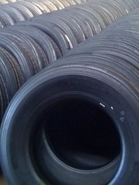 Imagen 4 de 9 de Neumatico 295/80/22.5 Recapadas